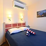 Le Village - E1 208 By Interhome * Сен-Рафаэль