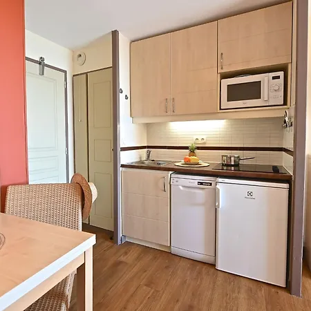 Le Village - E1 208 By Interhome Saint-Raphaël