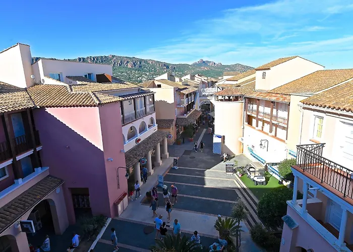 Apartamento Le Village - E1 208 By Interhome