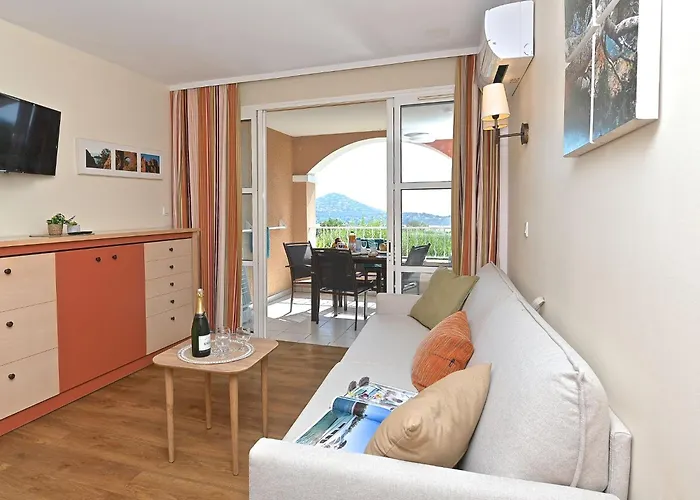 Le Village - E1 208 By Interhome